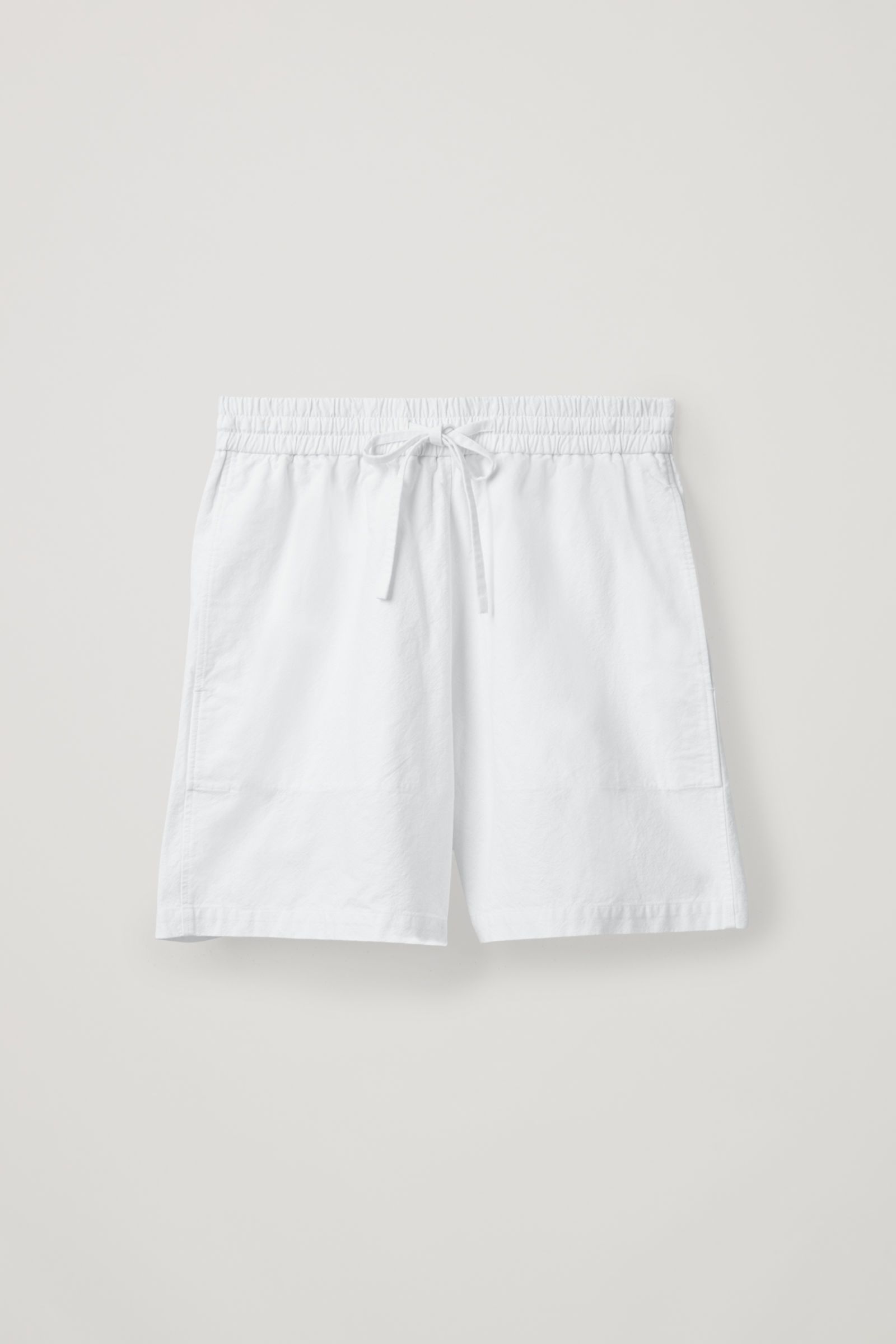 white casual shorts