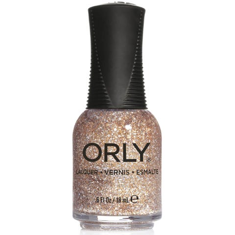 This Clever Hack Will Hide Your Outgrown Gel Manicure This Clever Hack Will Hide Your Outgrown Gel Manicure
