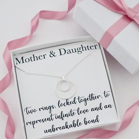35 Mother's Day Jewelry Ideas 2021 — Affordable Jewelry Gifts for Mothers