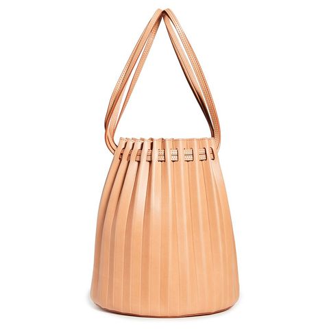 10 Summer Bag Trends To Carry All Of Your Stuff Around