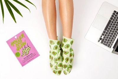 Holler and Glow Avo Good Day Nourishing and Hydrating Foot Mask – 0.61 fl oz