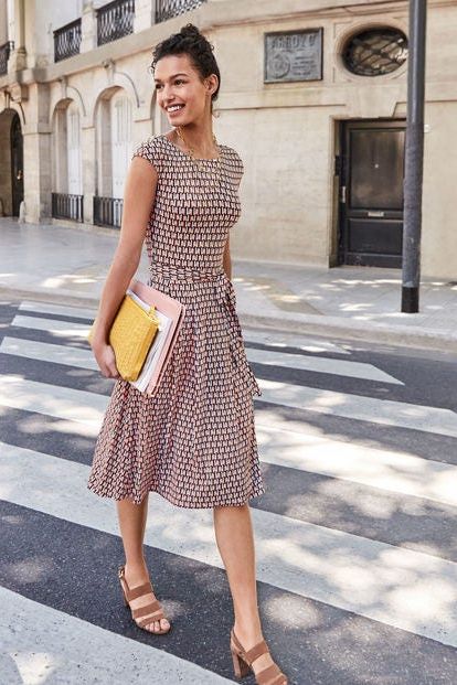 The Best Comfortable Dresses to Wear 2021
