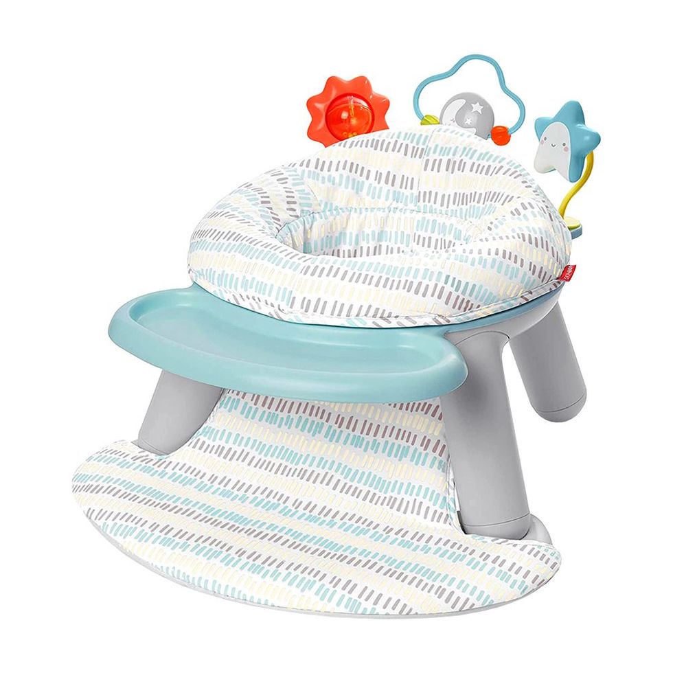 https://hips.hearstapps.com/vader-prod.s3.amazonaws.com/1585925661-skip-hop-silver-lining-cloud-baby-chair-1585925653.jpg?crop=1xw:1xh;center,top&resize=980:*
