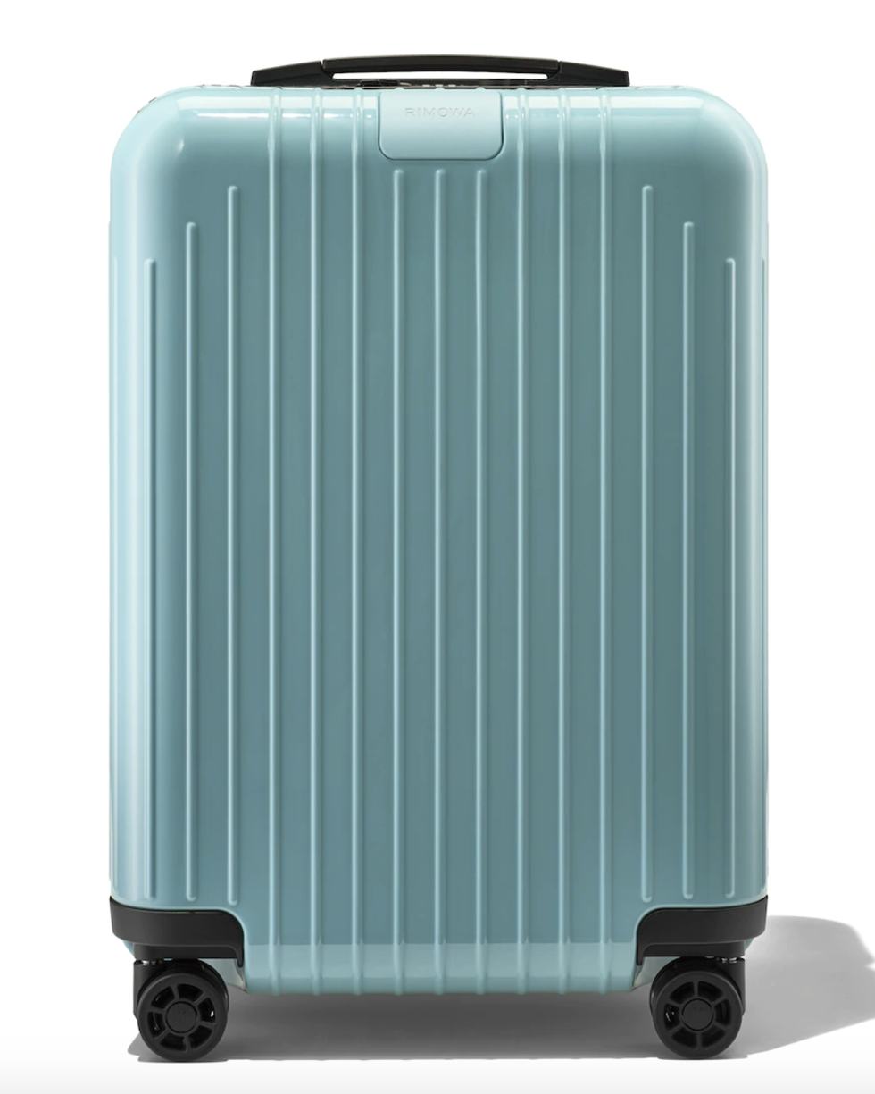 19 Lightweight Suitcases - These Pieces of Luggage Are so Light