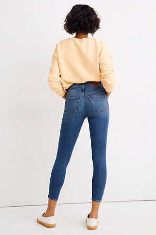 Curvy High-Rise Skinny Crop Jeans
