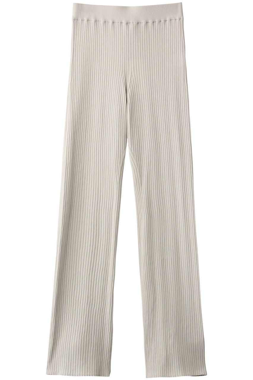 ホワイトのニットパンツ編【IVORY IS NEW BLACK】 ホワイトのニットパンツ編【IVORY IS NEW BLACK】