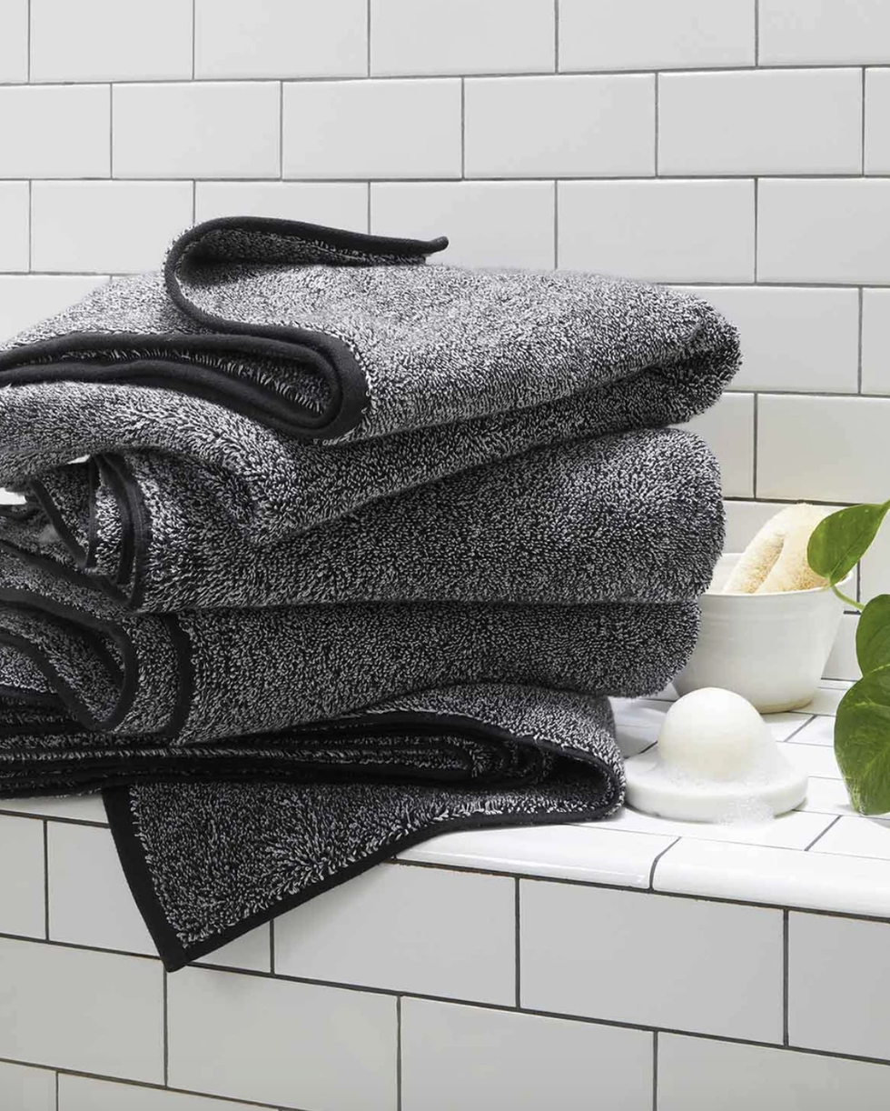 10 Best Bath Towels to Turn Your Tiny Bathroom Into a Luxe Retreat