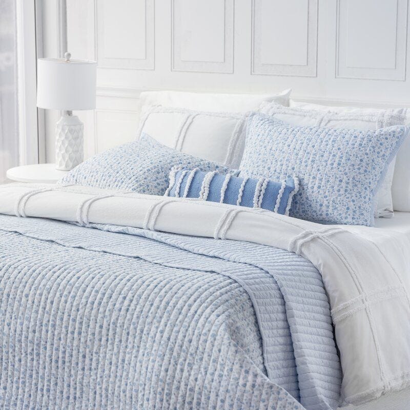 Leigh Floral Quilt Set