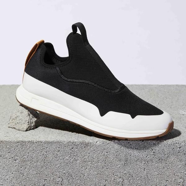 mens slip on sneakers with arch support