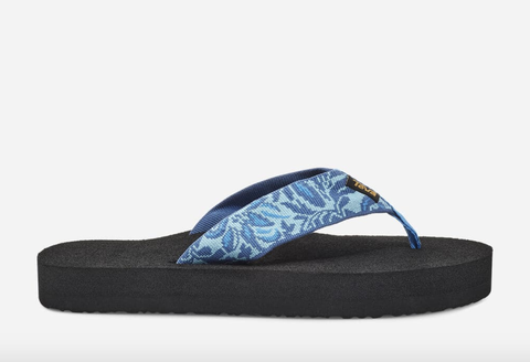 20 Best Flip Flops For Women Who Wanna Be Active In 2022