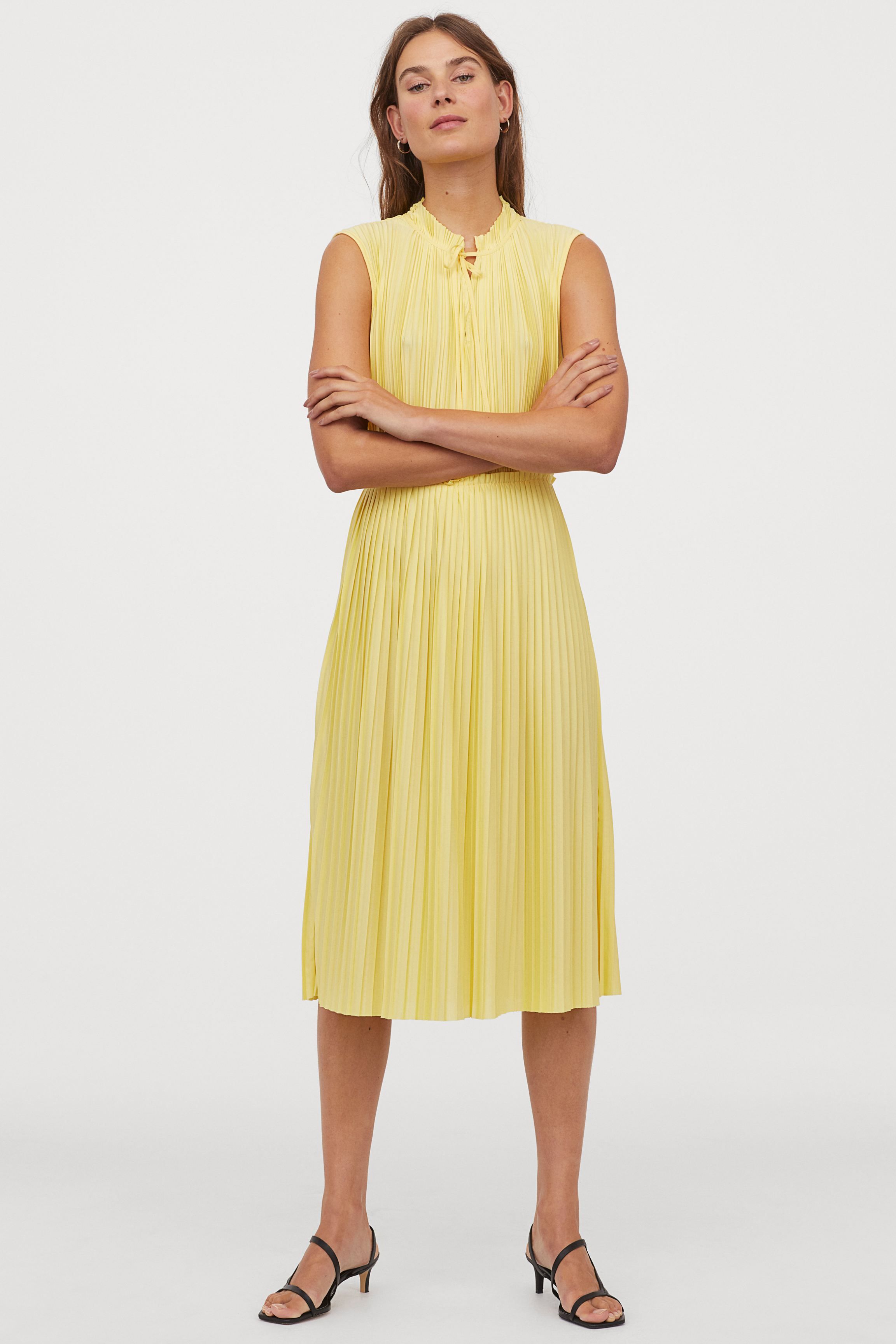 H&m yellow dress on sale 2019