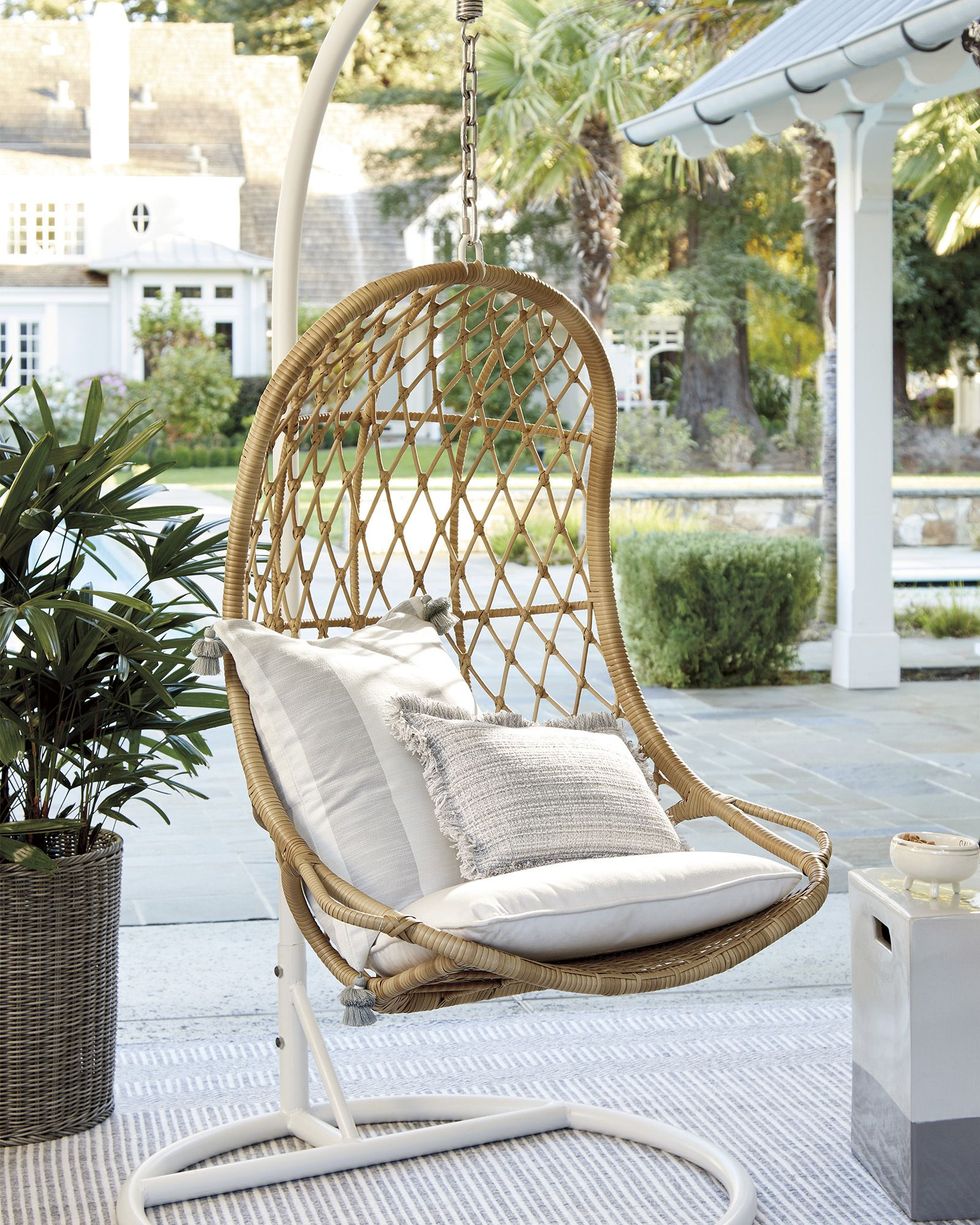 Capistrano Outdoor Hanging Chair & Stand