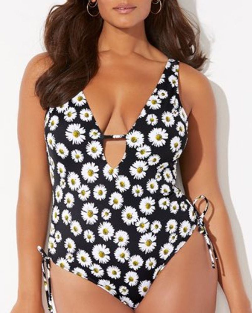 Lattice One-piece Triangle Deep V Sexy Small Chest Gathered To