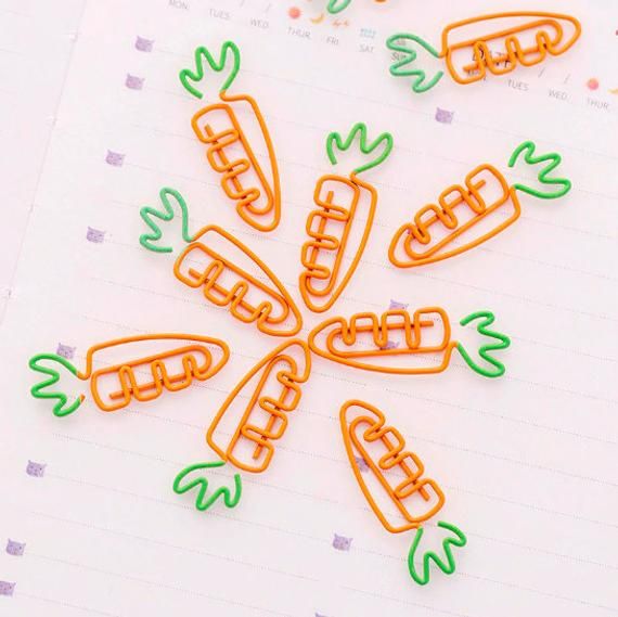 Carrot Shaped Metallic Paper Clips