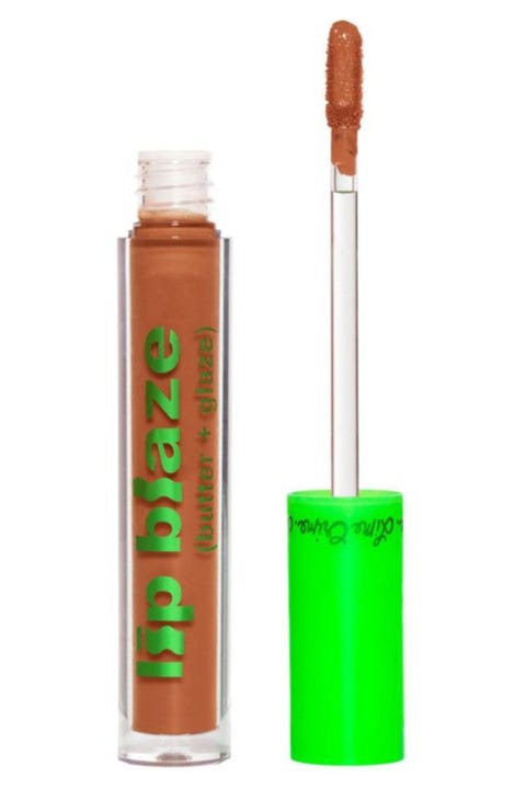 Best Gifts for Your Favorite Female Toker