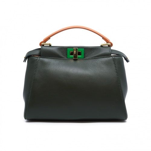 Peekaboo hotsell fendi storia