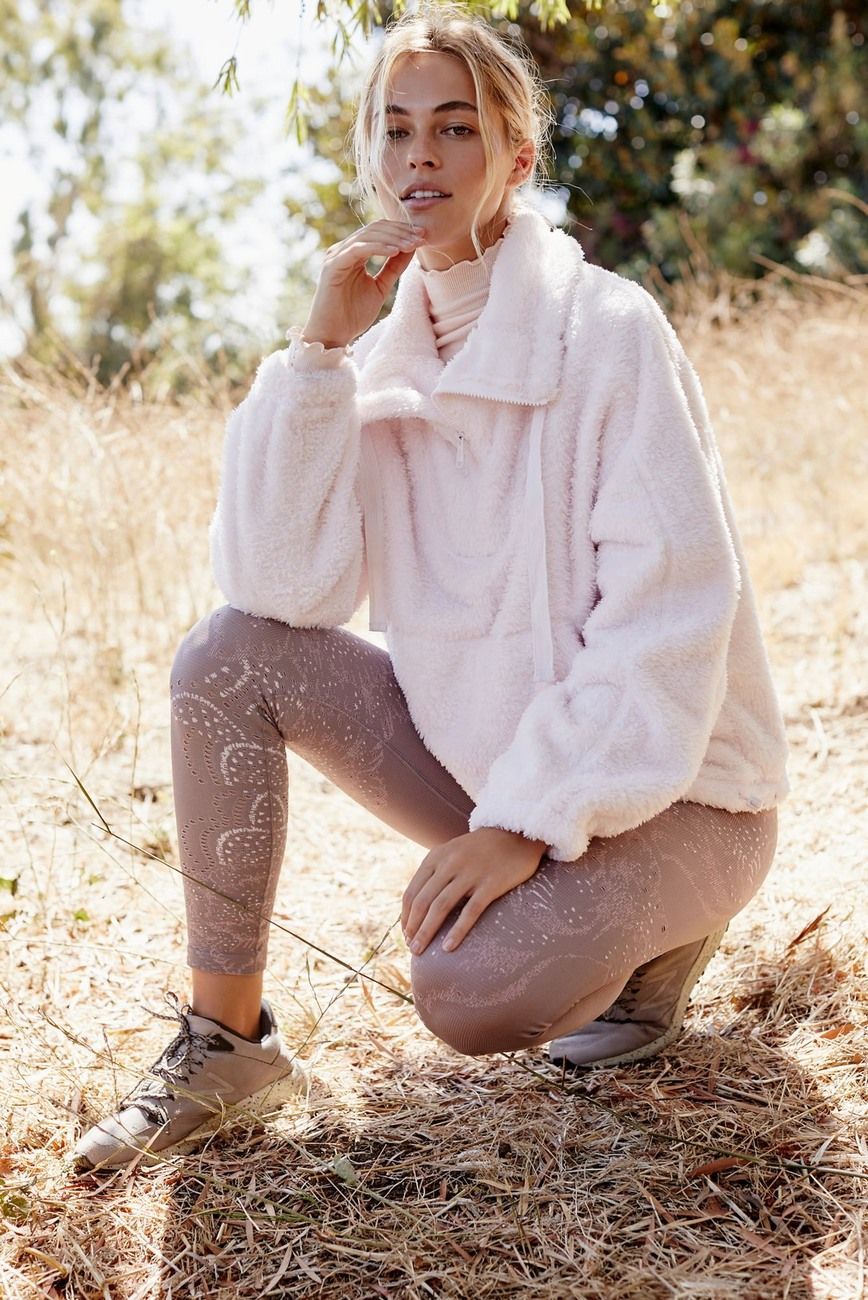 hiking cute outfits