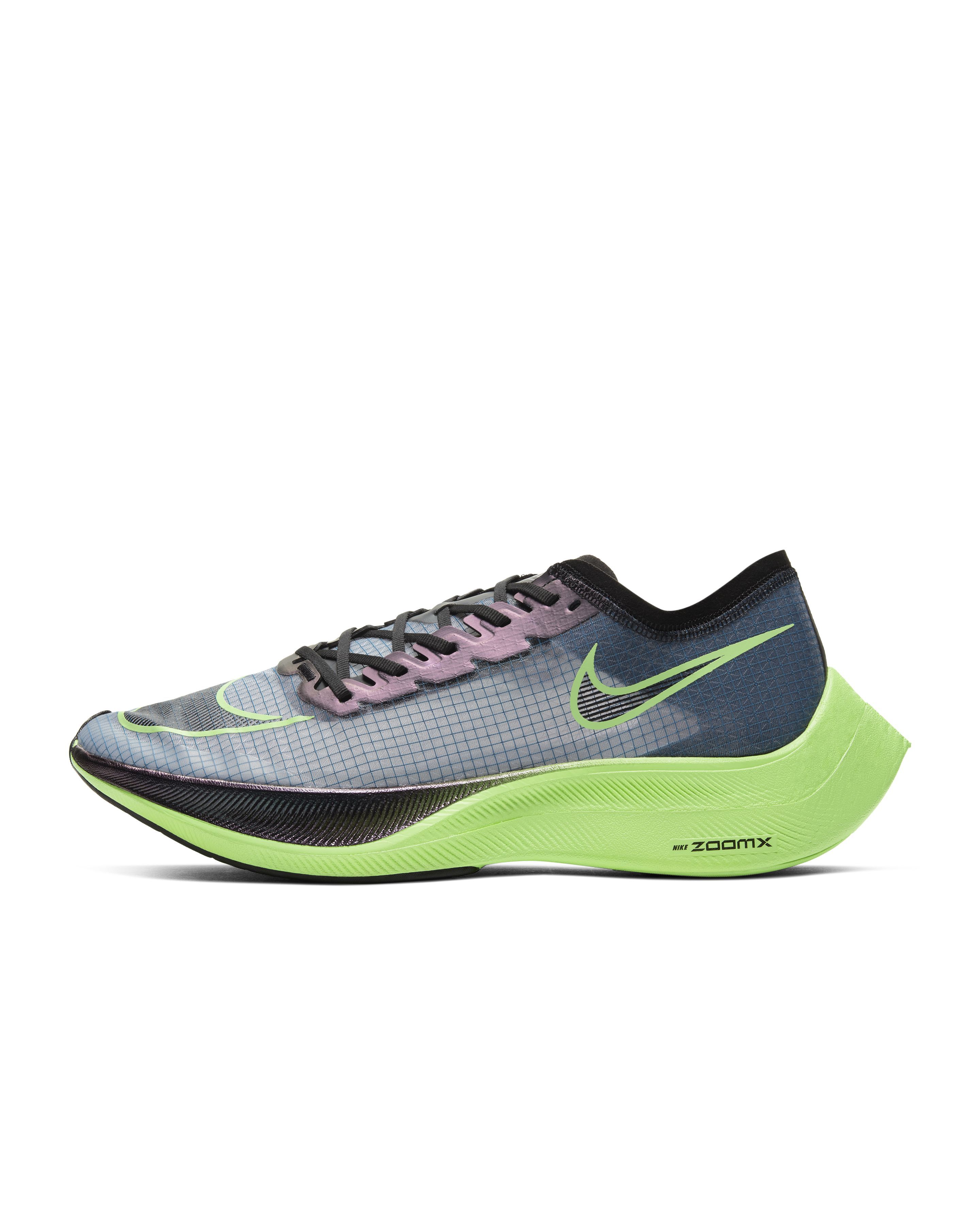 nike zoomx running shoes