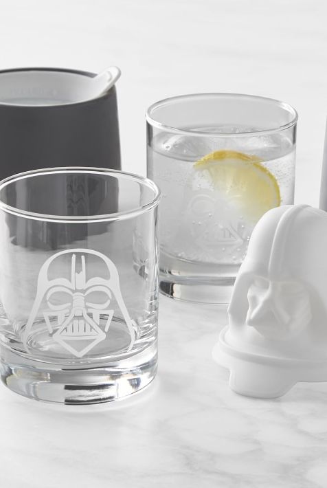 <i>Star Wars</i> Etched Glasses and Ice Molds Set