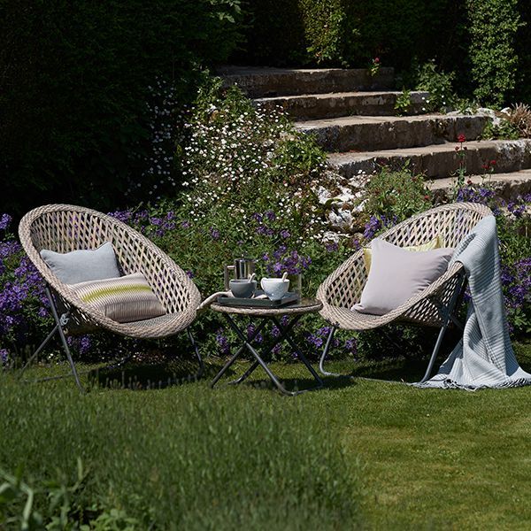 folding rattan garden chairs