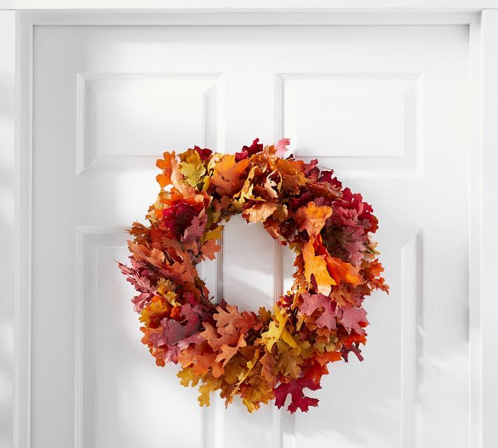 Bath and Body Works good welcome autumn spiced wreath