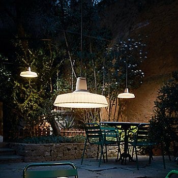 25 Outdoor Lantern Lighting Ideas That Dazzle and Amaze!