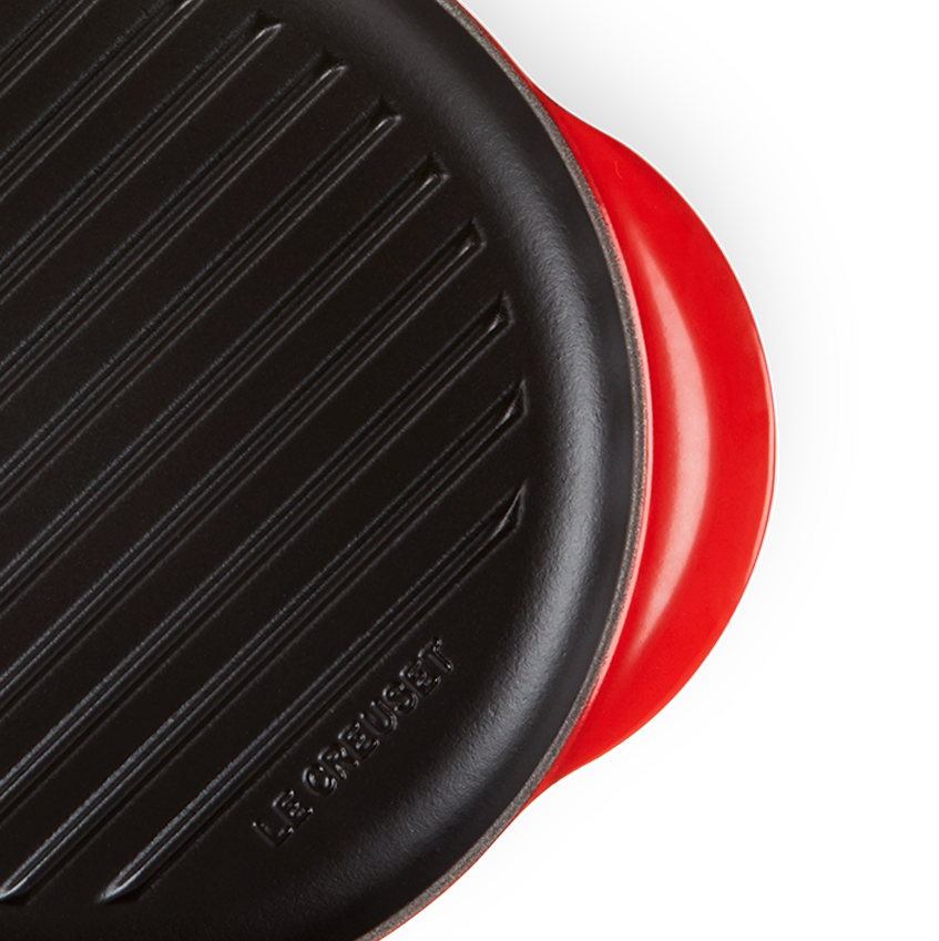 Le Creuset Classic Cast Iron Round Grill