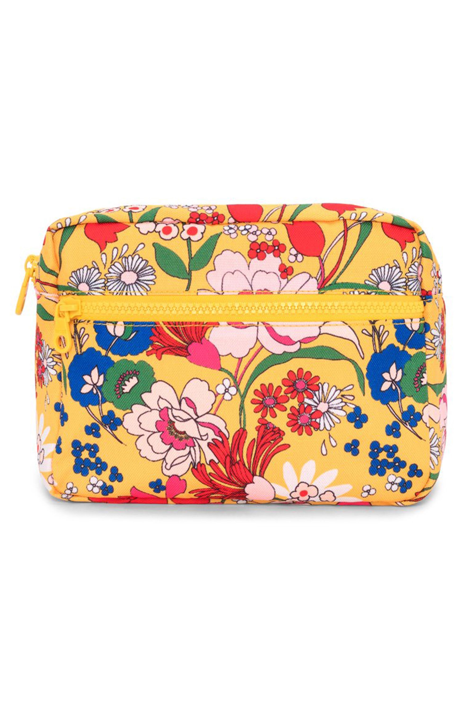 17 Best Travel Toiletry Bags 2022 - Top Travel Cosmetic Bags