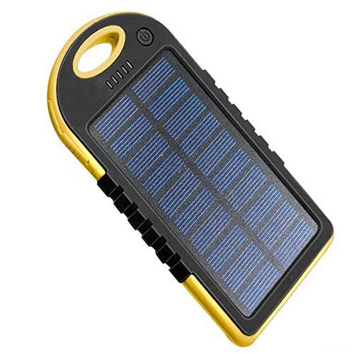 I 5 migliori caricabatterie a energia solare che puoi comprare su ,  per ricaricare pure in spiaggia