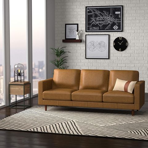 20 Leather Sofas That Are Equal Parts, Living Room Design With Leather Sofa