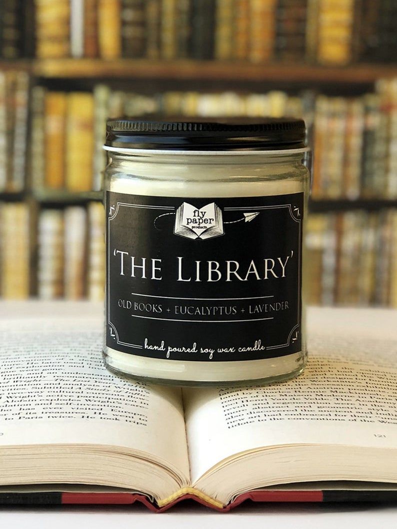 The Library Scented Candle 