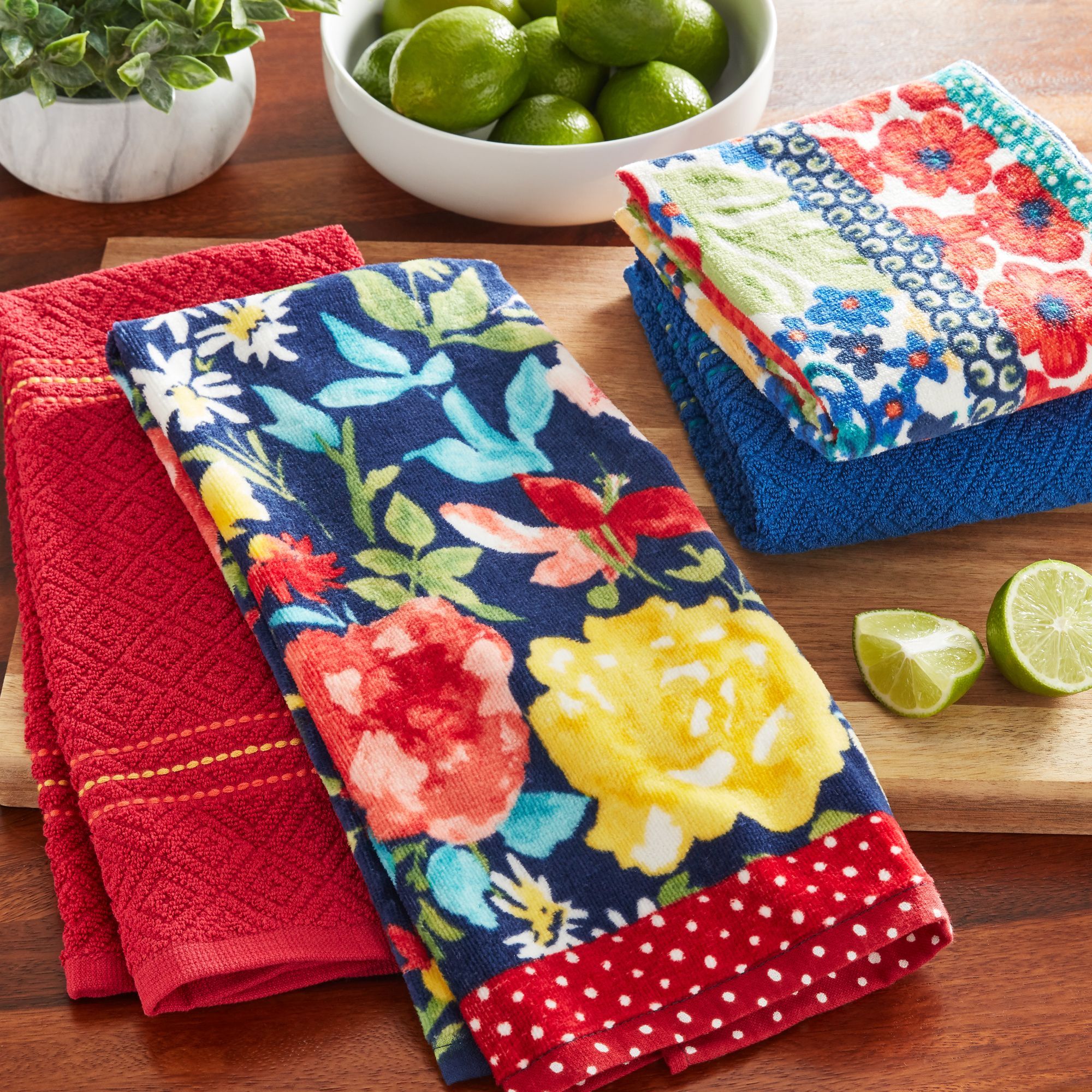 The Pioneer Woman Fiona Kitchen Towel Set