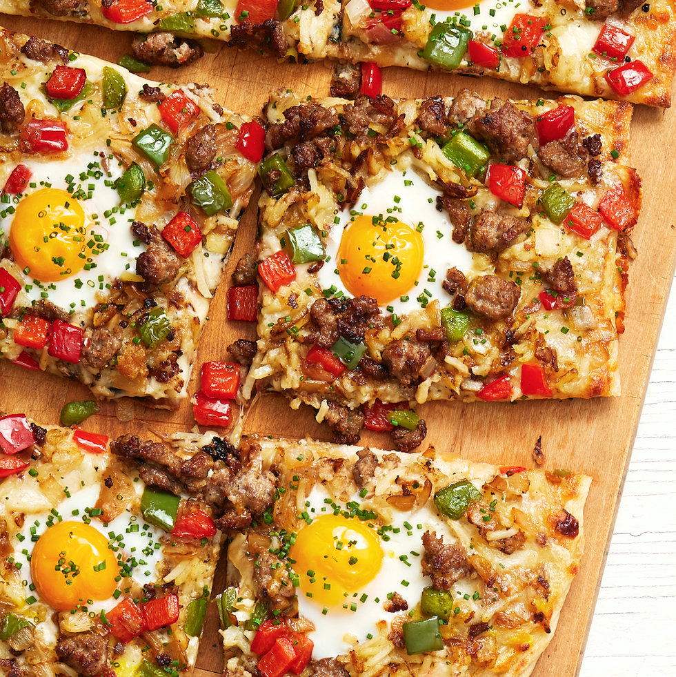 Grilled Breakfast Pizza
