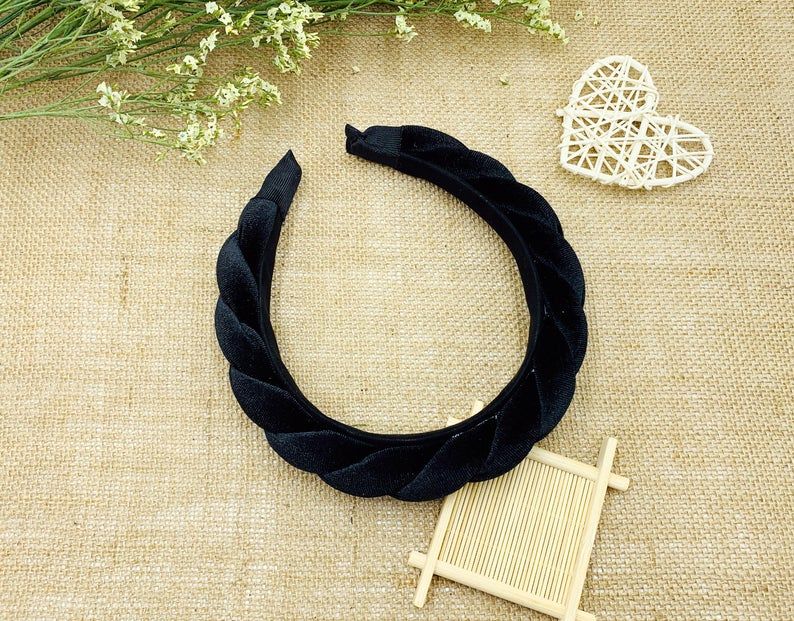 18 Cute Headbands For Women 2023 - Best Headbands For Updated Style