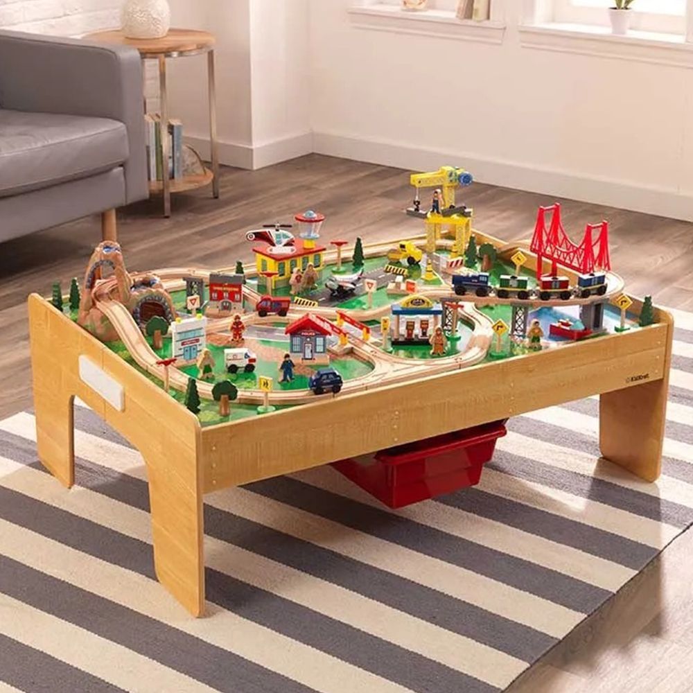 kids train tables