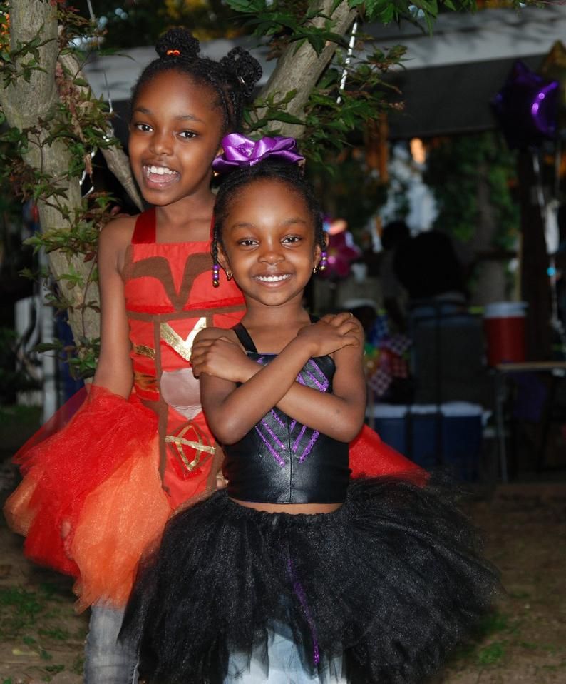 18 Best Sister Halloween Costumes Cute Matching Sister Costume