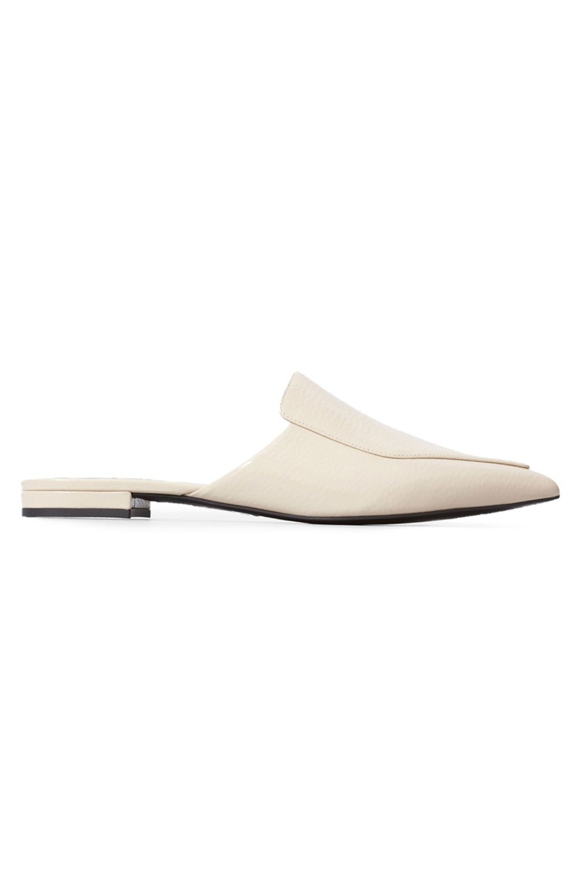 Everlane the boss on sale flat