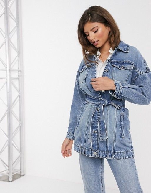 15 Best Denim Jacket Outfits  What to Wear With a Jean Jacket