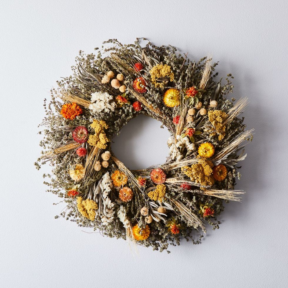 Mixed Marigold Wreath