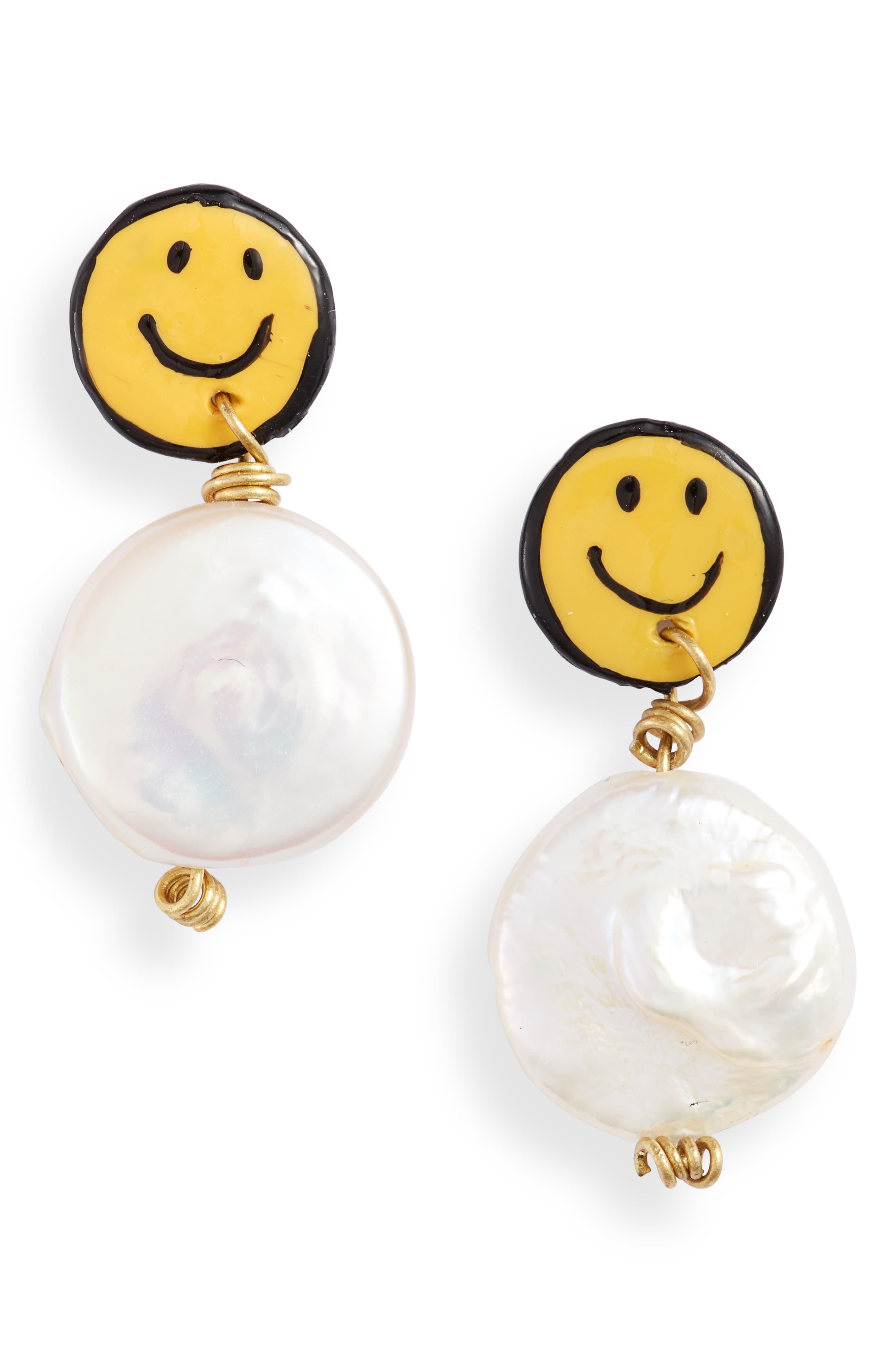 Smiley Freshwater Pearl Earrings