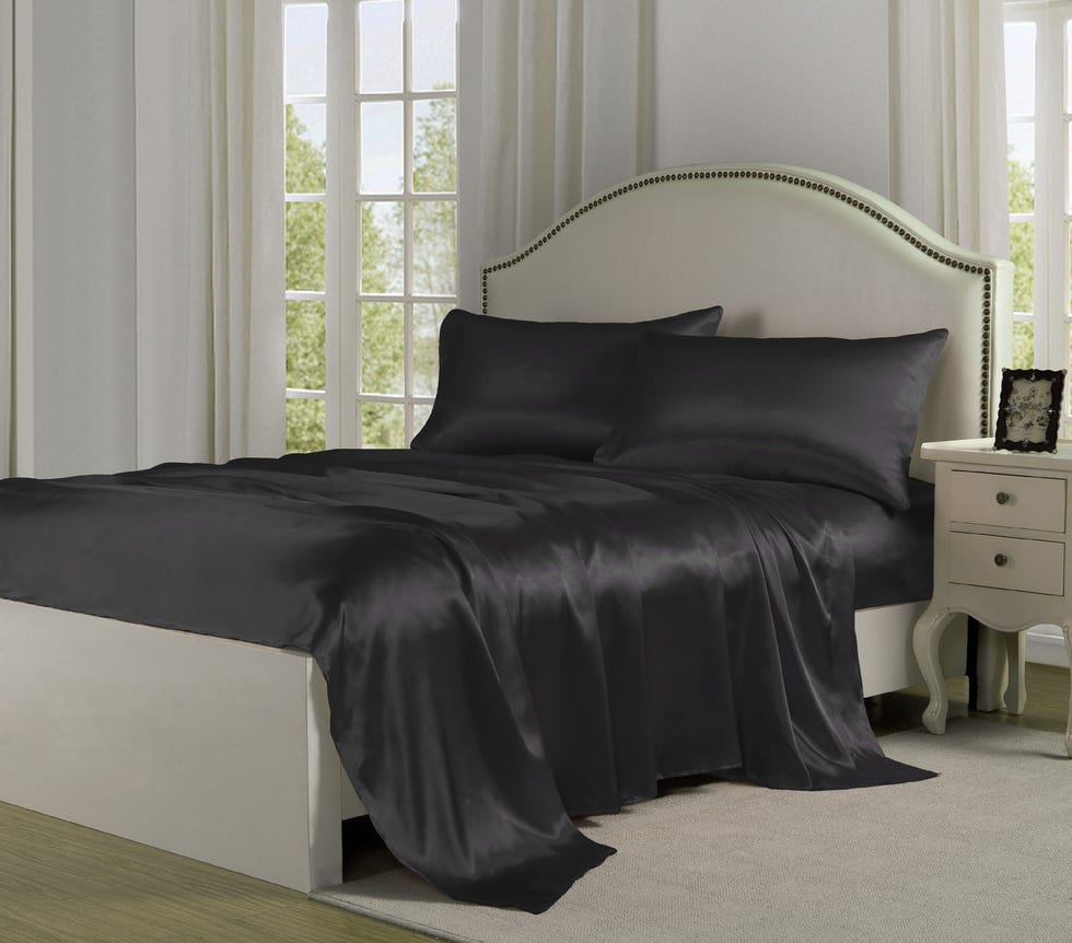 Bella & Whistles Levinsohn Satin Charmeuse Silky Sheet Set 