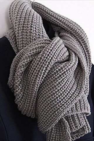 Thick Cable-Knit Chunky Scarf