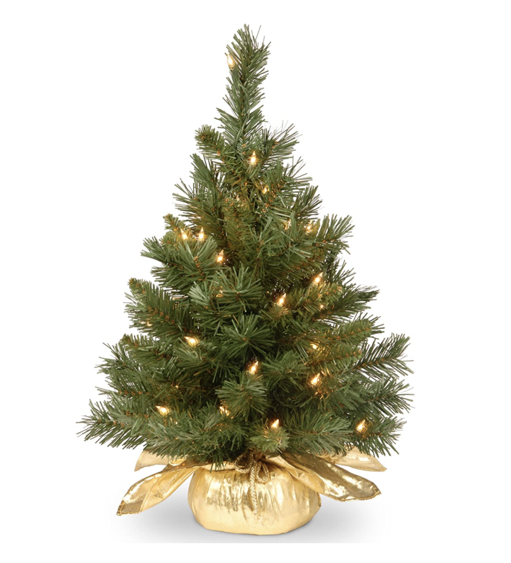 best pre lit artificial christmas trees