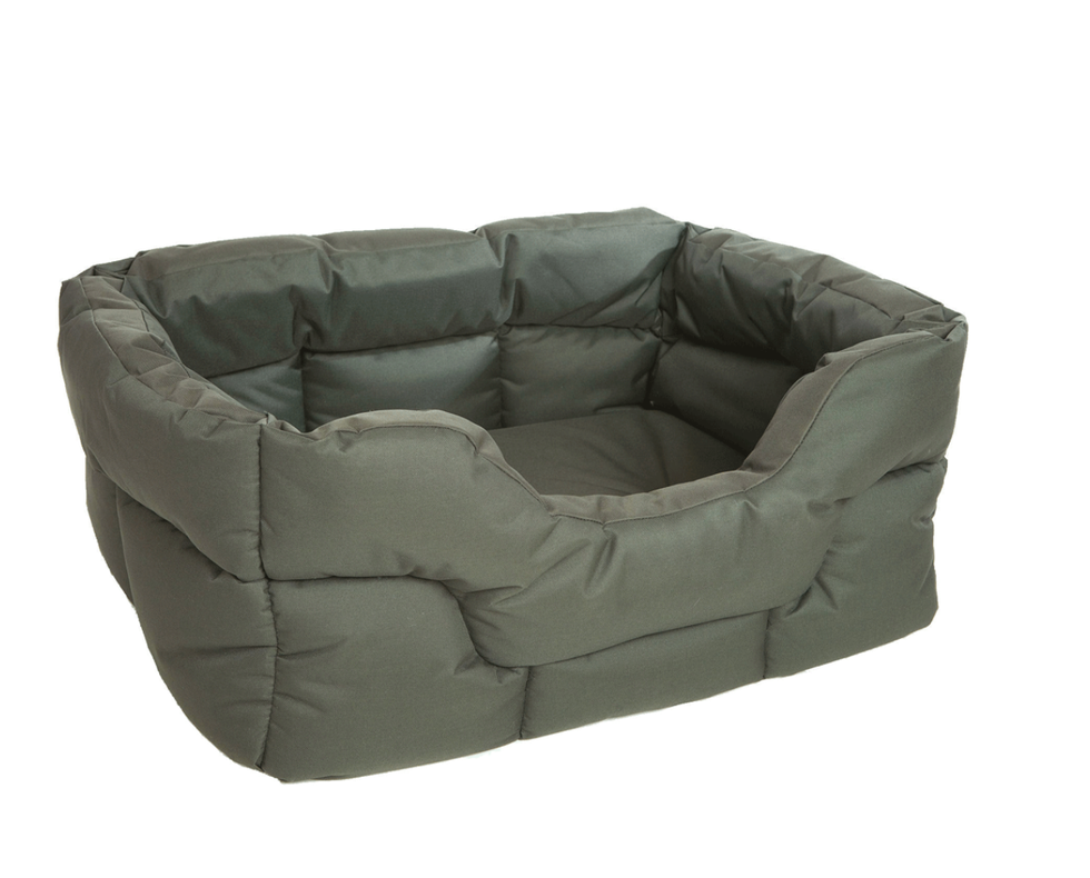 P&L Country Dog Tough Heavy Duty Rectangular High Sided Waterproof Dog Beds in 3 Sizes Medium, Large & XL/Jumbo