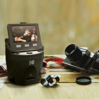Scanza digital film scanner