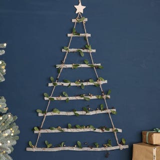 Woodland Mistletoe Wall Hanging Christmas Tree Ladder