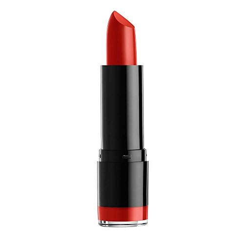 NYX Lipstick in Snow White