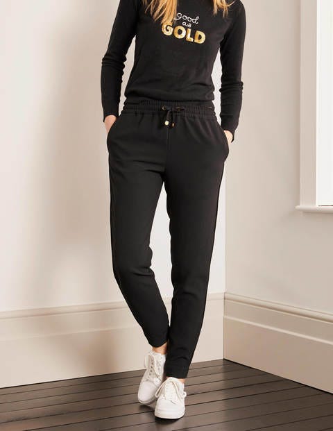 Clovelly Woven Joggers, £75