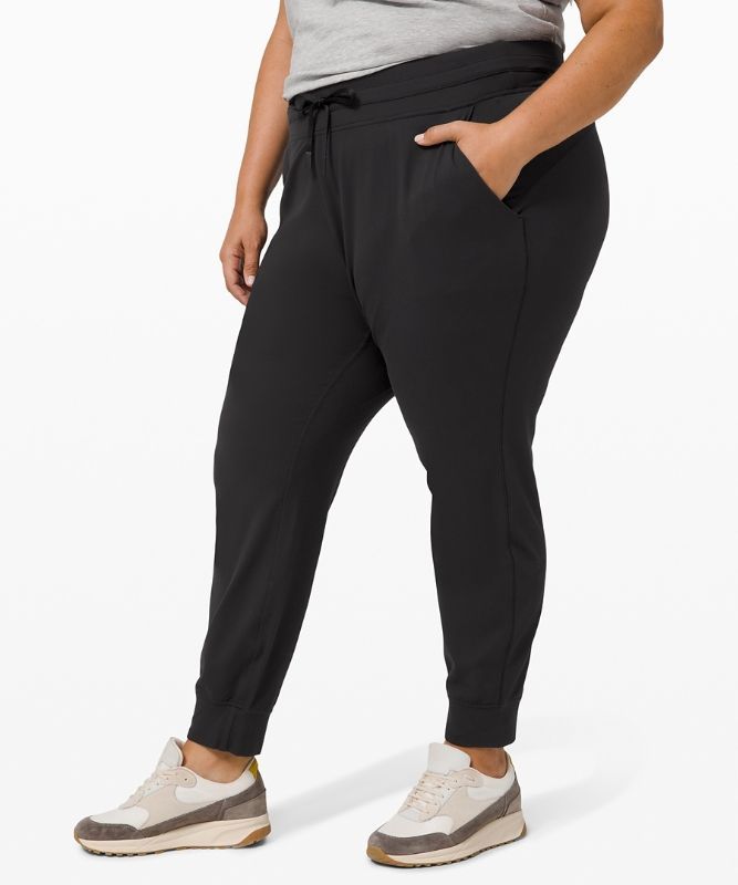 Lululemon Womens Older Style Pants Size 4 Black Good Used