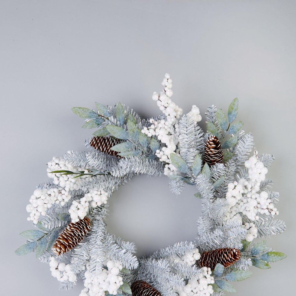 Silver Grey and White Berry Door Wreath – 60 cm